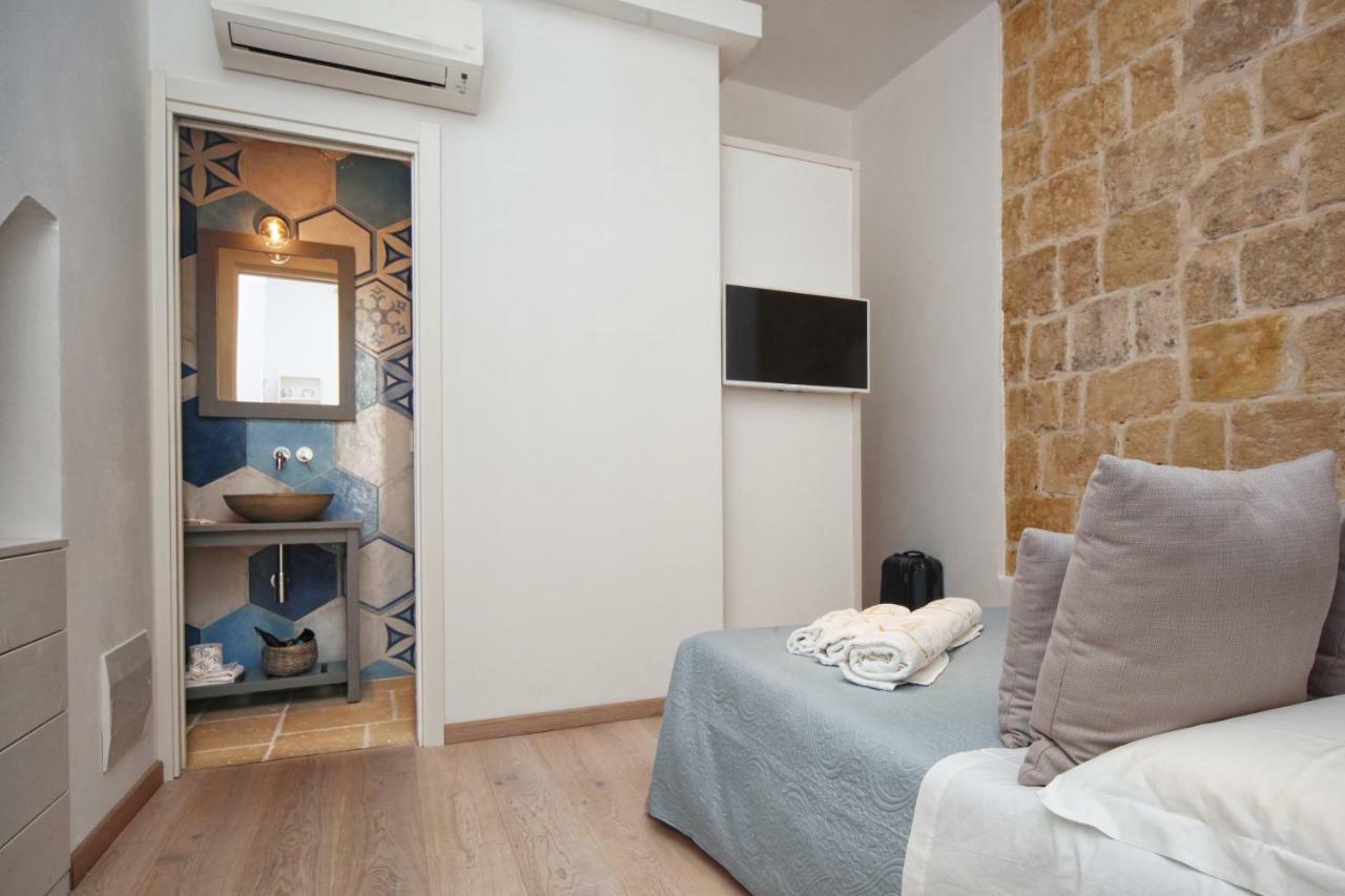 Mare Versus Luxury Suites Barletta Exterior photo